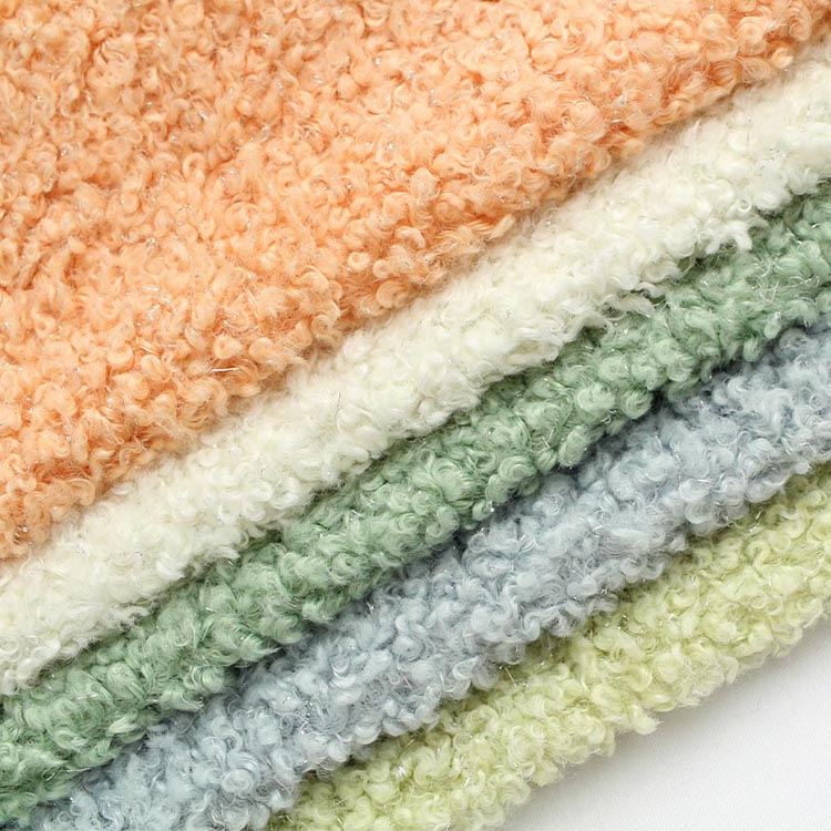 Защо вълнената тъкан ще се превърне в предпочитана материя за първокласно облекло и интериор?